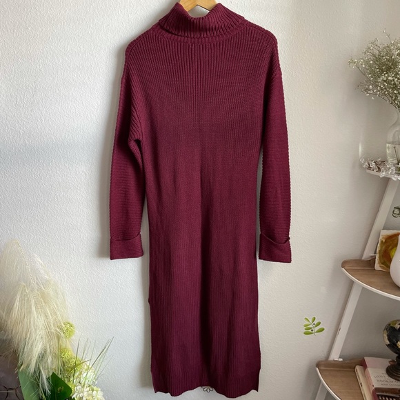 Midi Sweater Dress Size Medium - Picture 5 of 9